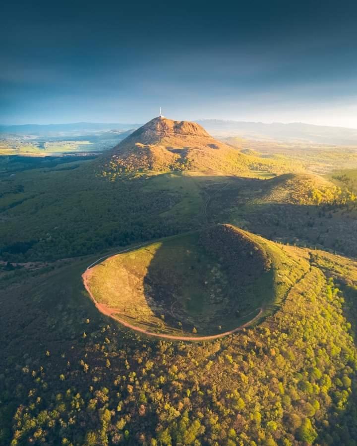 Volc Appart Saint-Pierre-le-Chastel Екстер'єр фото
